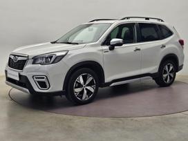 Subaru Forester, 2.0 l., Минивэн