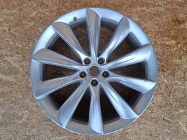 Tesla Model X, 102724600F, Cen33274