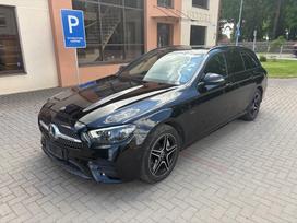 Mercedes-Benz E300, 2.0 l., wagon