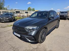 Mercedes-Benz GLC300, 2.0 l., Внедорожник / Кроссовер