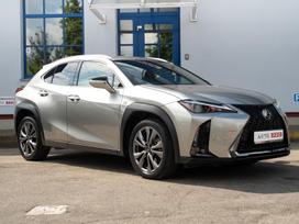 Lexus UX 300h, 2.0 l., off-road / crossover
