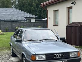 Audi 80, 1.8 l., Седан