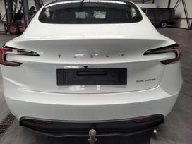Tesla Model 3, 82 kWh, saloon / sedan