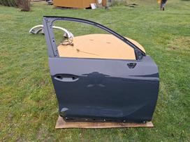 Audi Q3 Desines puses durys nemokamai