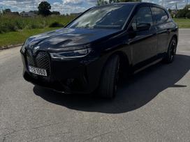BMW iX, 77 кВт·ч, Внедорожник / Кроссовер