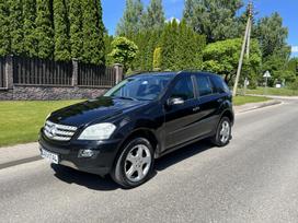 Mercedes-Benz ML320, 3.0 l., Внедорожник / Кроссовер