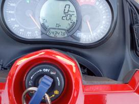 Can-Am Spyder 998cc, triračiai