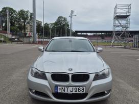Bmw 320, sedanas