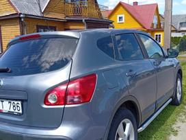 Nissan Qashqai, 2.0 l., mpv / minivan