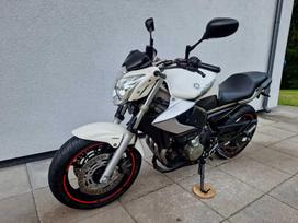 Yamaha XJ6 600cc, street / классические