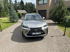 Lexus NX 300h, 2.5 l., off-road / crossover