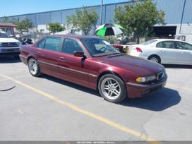 BMW 740, saloon / sedan