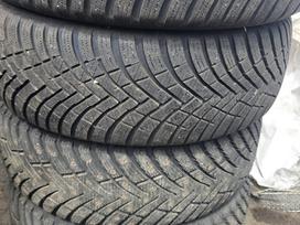 Hankook Winter i cept, all-season 225/55 R17