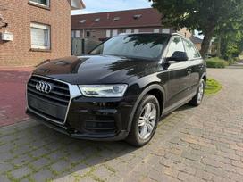 Audi Q3, 2.0 l., Внедорожник / Кроссовер