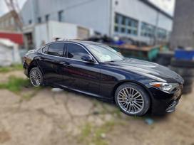 Alfa Romeo Giulia по частям. Alfa romeo giulia 2 0 benzinas automatas spalva 408