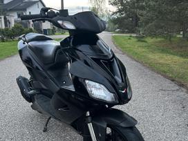 Aprilia Sr 49cc, motoroleriai / mopedai