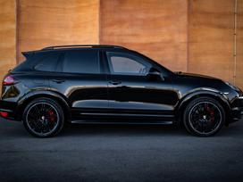 Porsche Cayenne, 4.8 l., visureigis / krosoveris