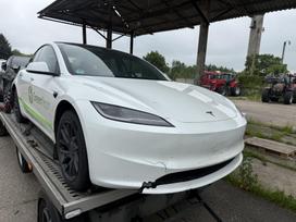Tesla Model 3, 62 kWh, mpv / minivan