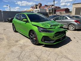 Ford Focus, 2.3 l., hatchback