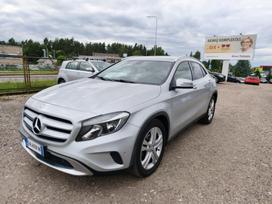 Mercedes-Benz GLA200, 2.2 l., hatchback