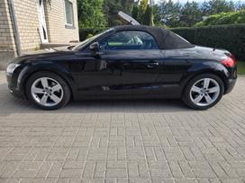 Audi TT, 1.8 l., convertible