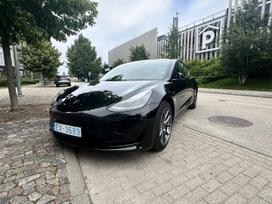 Tesla Model 3, 55 kWh, hečbekas