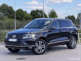 Volkswagen Touareg, 3.0 l., Внедорожник / Кроссовер