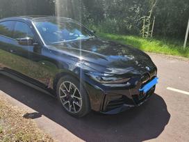 BMW i4, 84 kWh, coupe