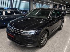 Volkswagen Tiguan, 1.5 l., off-road / crossover