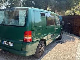 Mercedes-Benz Vito, turistiniai automobiliai