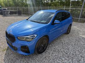 BMW X1, 1.5 l., Внедорожник / Кроссовер