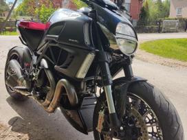 Ducati Diavel 1200cc, чопперы / круизеры / custom
