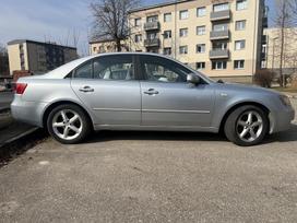 Hyundai Sonata, 2.0 l., sedanas