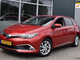 Toyota Auris, 1.8 l., Хэтчбек