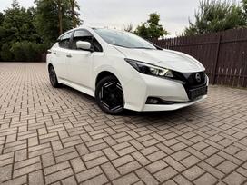 Nissan Leaf, 40 kWh, hatchback