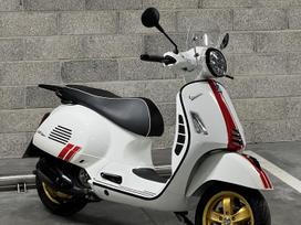 Piaggio Vespa 300cc, motoroleriai / mopedai
