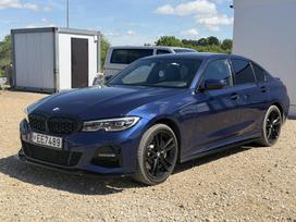 BMW 330, 2.0 l., Седан