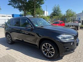 BMW X5, 3.0 l., off-road / crossover