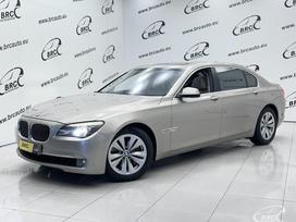 BMW 750, 4.4 l., Седан