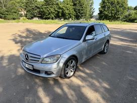 Mercedes-Benz C220, 2.2 l., universalas