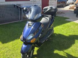 Yamaha Majesty 125cc, motoroleriai / mopedai