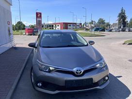 Toyota Auris, 1.6 l., Хэтчбек