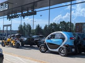 Renault Twizy, sedanas