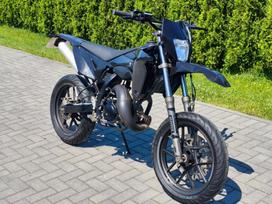 Derbi Senda 49cc, supermoto