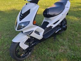 Peugeot Speedfight 49cc, motoroleriai / mopedai