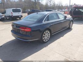 Audi A8, 4.0 l., Седан