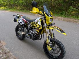 Suzuki DR-Z 398cc, supermoto
