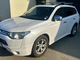 Mitsubishi Outlander, 2.3 l., Минивэн