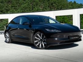Tesla Model 3, hatchback