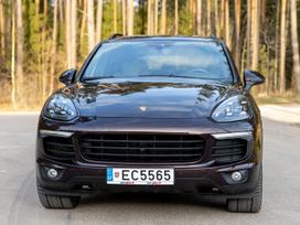 Porsche Cayenne, 3.0 l., off-road / crossover